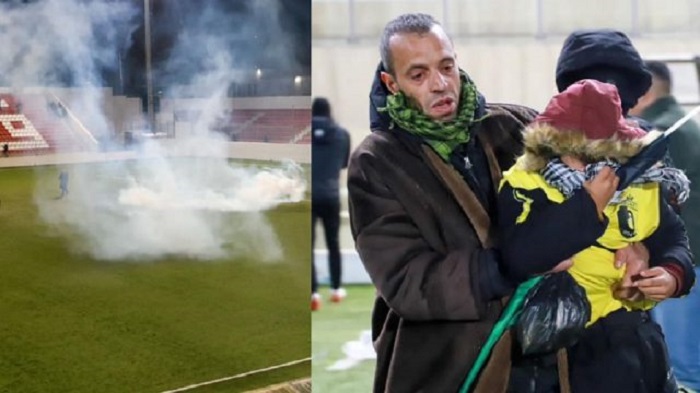 Serangan militer Israel ke Stadion Internasional Faisal Al-Husseini, Palestina, mengakibatkan suporter anak dan perempuan sesak napas. Peristiwa itu terjadi pada Kamis (30/3) malam waktu setempat. - Image