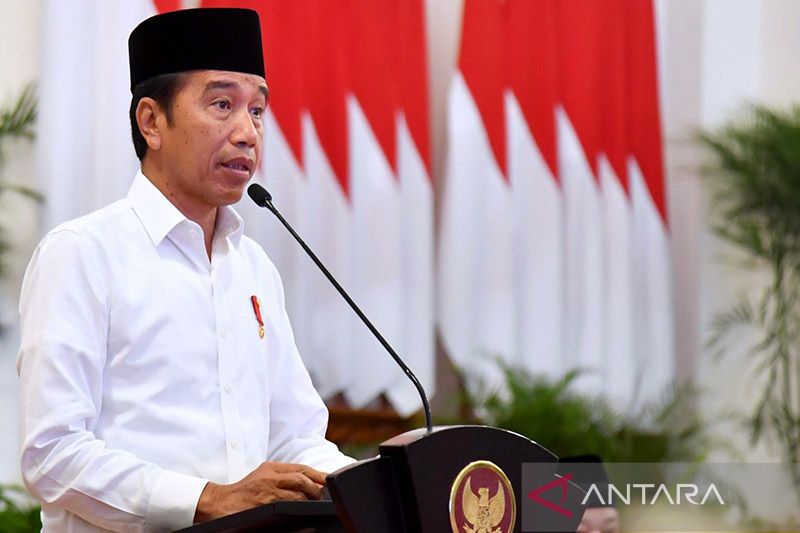 Presiden Joko Widodo menyampaikan sambutannya pada acara penyerahan zakat kepada Badan Amil Zakat Nasional (Baznas) di Istana Negara Jakarta, Selasa (28/3/2023). ANTARA/HO-Biro Pers Setpres/Rusman/am. - Image