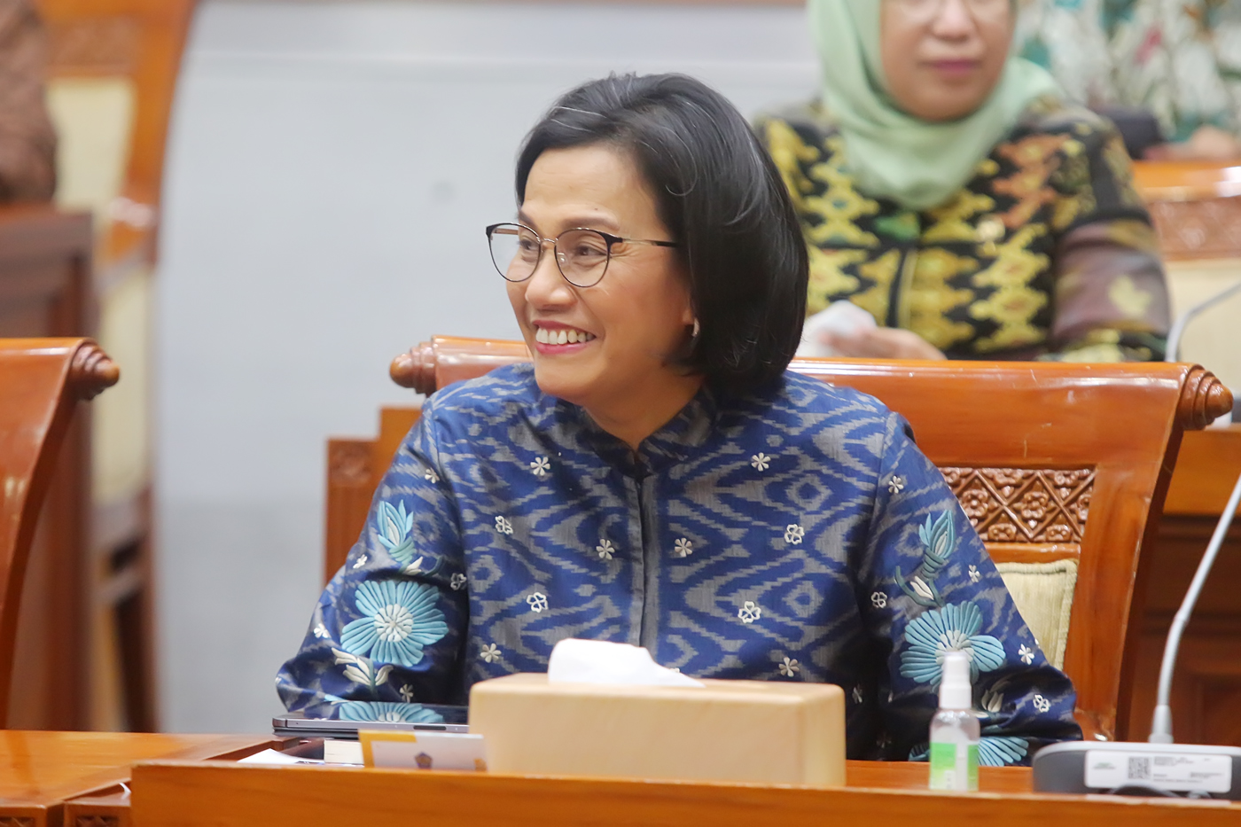 Menkeu Sri Mulyani saat raker dengan komisi III DPR RI. - Image