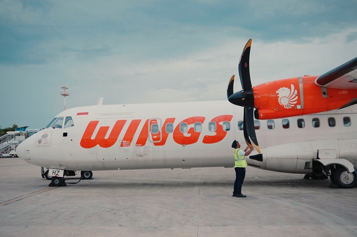 ILUSTRASI. Wings Air batalkan penerbangan Kupang-Lewoleba-Kupang imbas erupsi Gunung Api Ile Lewotolok - Image