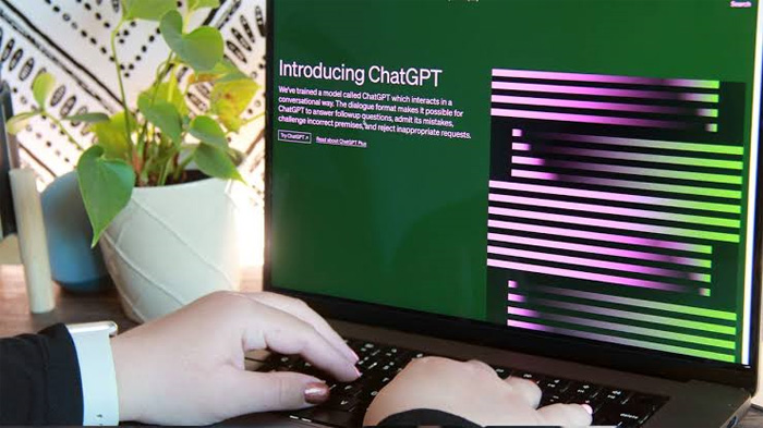 Ilustrasi: Teknologi AI di ChatGPT sedang jadi perbincangan. (ZDNet). - Image