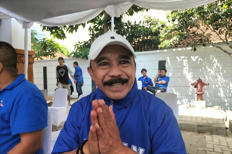 Opie Kumis saat ditemui d Kantor KPU DKI Jakarta, Jumat (12/5/2023). ANTARA/Walda - Image