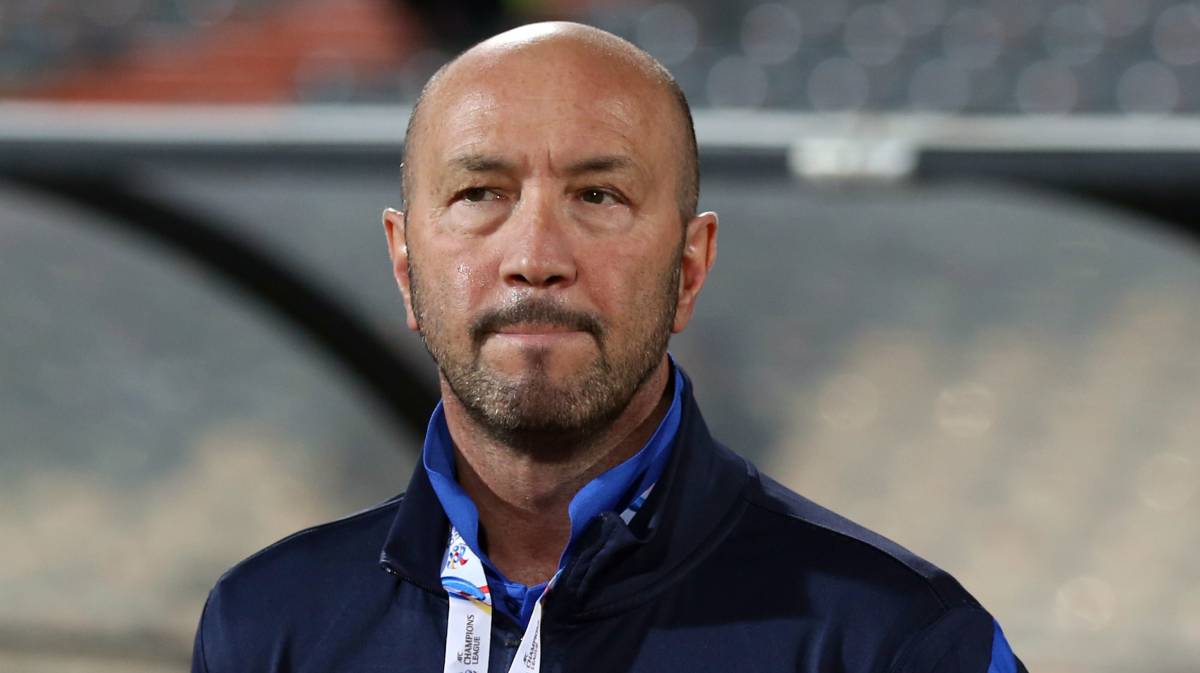 Walter Zenga dikabarkan gabung Persita Tangerang dan menjabat sebagai direktur teknik. - Image