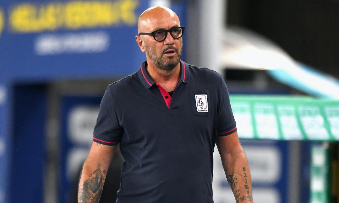 Kiper legendaris Italia, Walter Zenga, dikontrak Persita Tangerang sebagai direktur teknik, selama dua musim. - Image