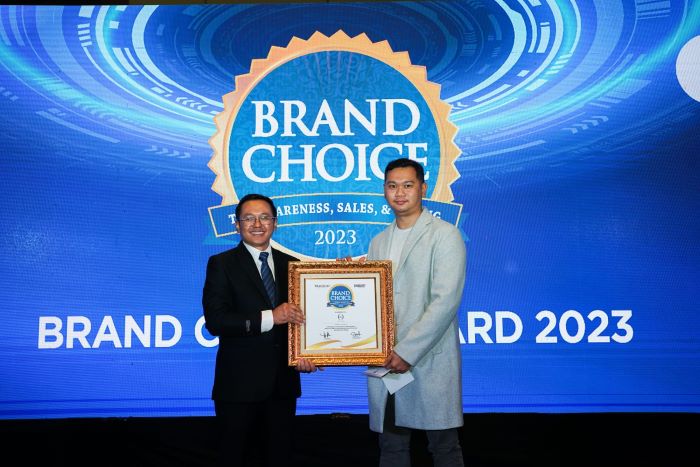 Founder dan Direktur PT Winod Ritel Indonesia Christian Dwi Pratikno (kanan). - Image