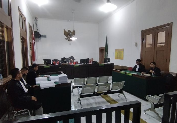 Sidang tuntutan penyuap hakim agung di Pengadilan Negeri Bandung, Rabu (7/6). - Image