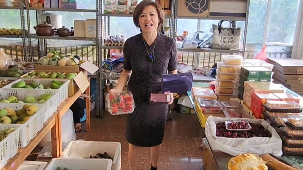 Tjioe Nofia Handayani alias Ci Mehong. Foto: @pikbakinghouse - Image
