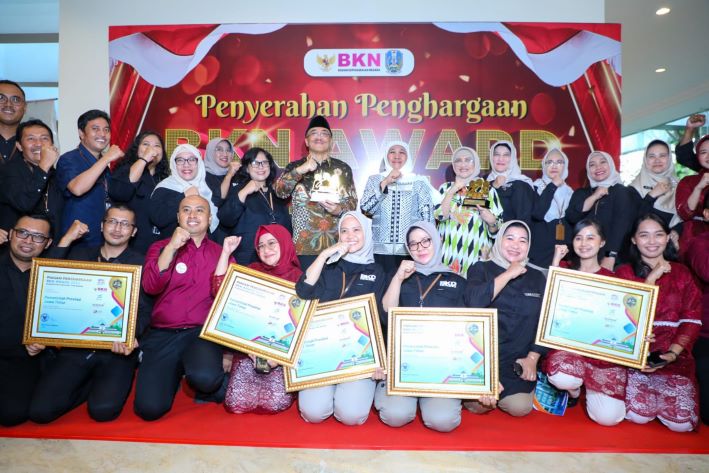 Jawa Timur menjadi provinsi penerima penghargaan BKN Award 2023 terbanyak se-Indonesia. - Image