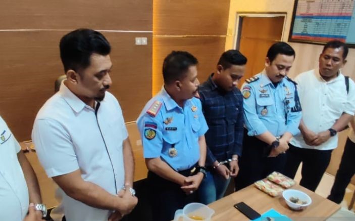 Lapas Kelas II A Kediri saat gelar perkara di Kediri. - Image