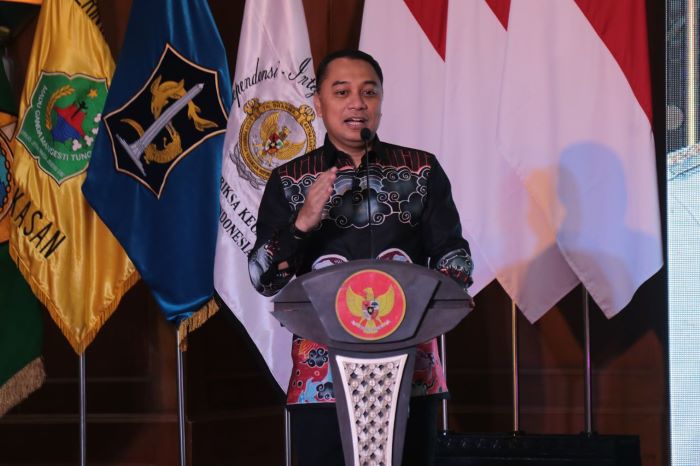 Wali Kota Surabaya Eri Cahyadi. - Image