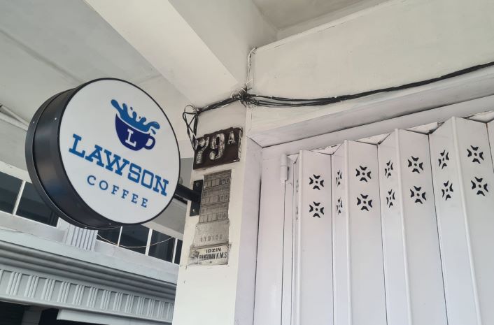Lawson Embong Malang Surabaya disegel Satpol PP Surabaya. - Image