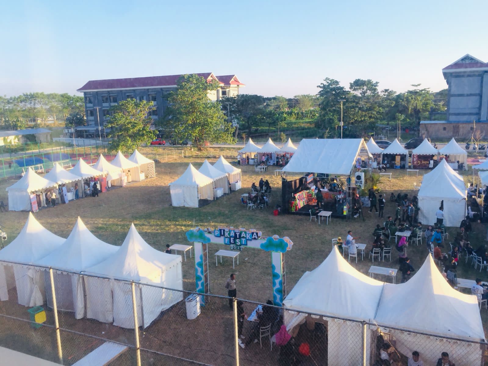UMKM Sahabat Sandi menyemarakkan event Pikataka Fest 2023, bertajuk tema “Act Your Skill and Explore the Art of Creativity". - Image