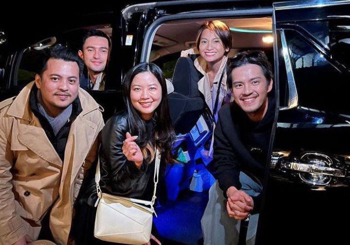 Produser bersama sejumlah pemain film Suami yang Lain./istimewa - Image