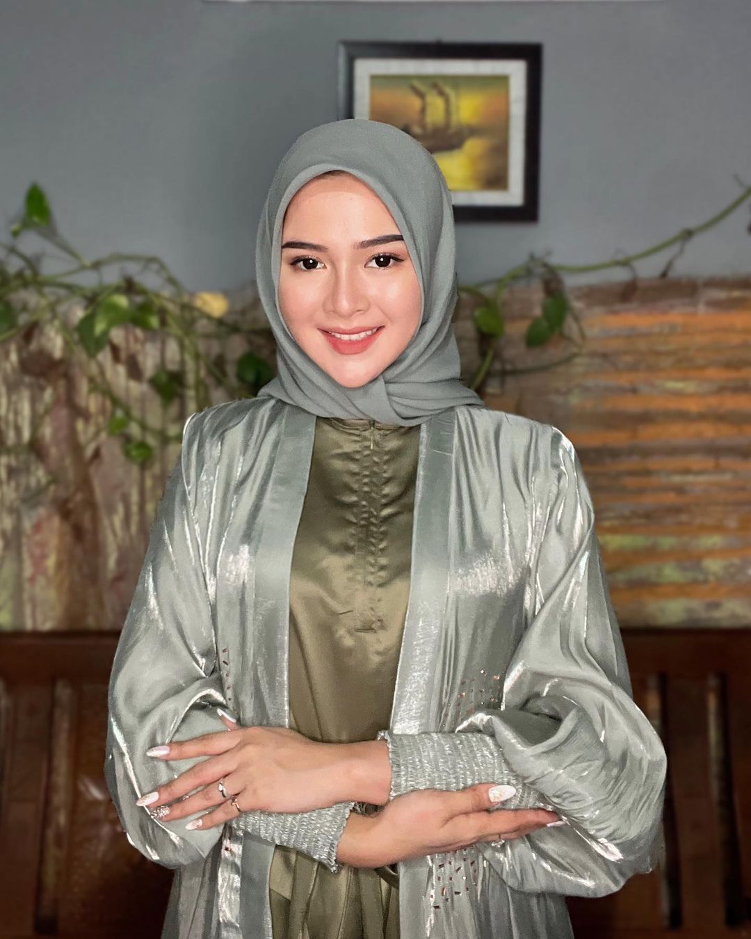 Bella Bonita yang dikabarkan bertunangan dengan Denny Caknan. - Image