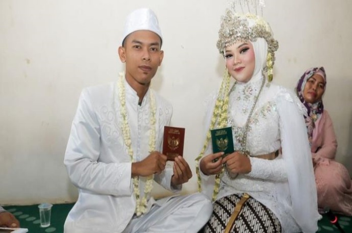 Fahmi Husaeni usai menggelar akad nikah dengan Anggi Anggraeni (dok pribadi) - Image