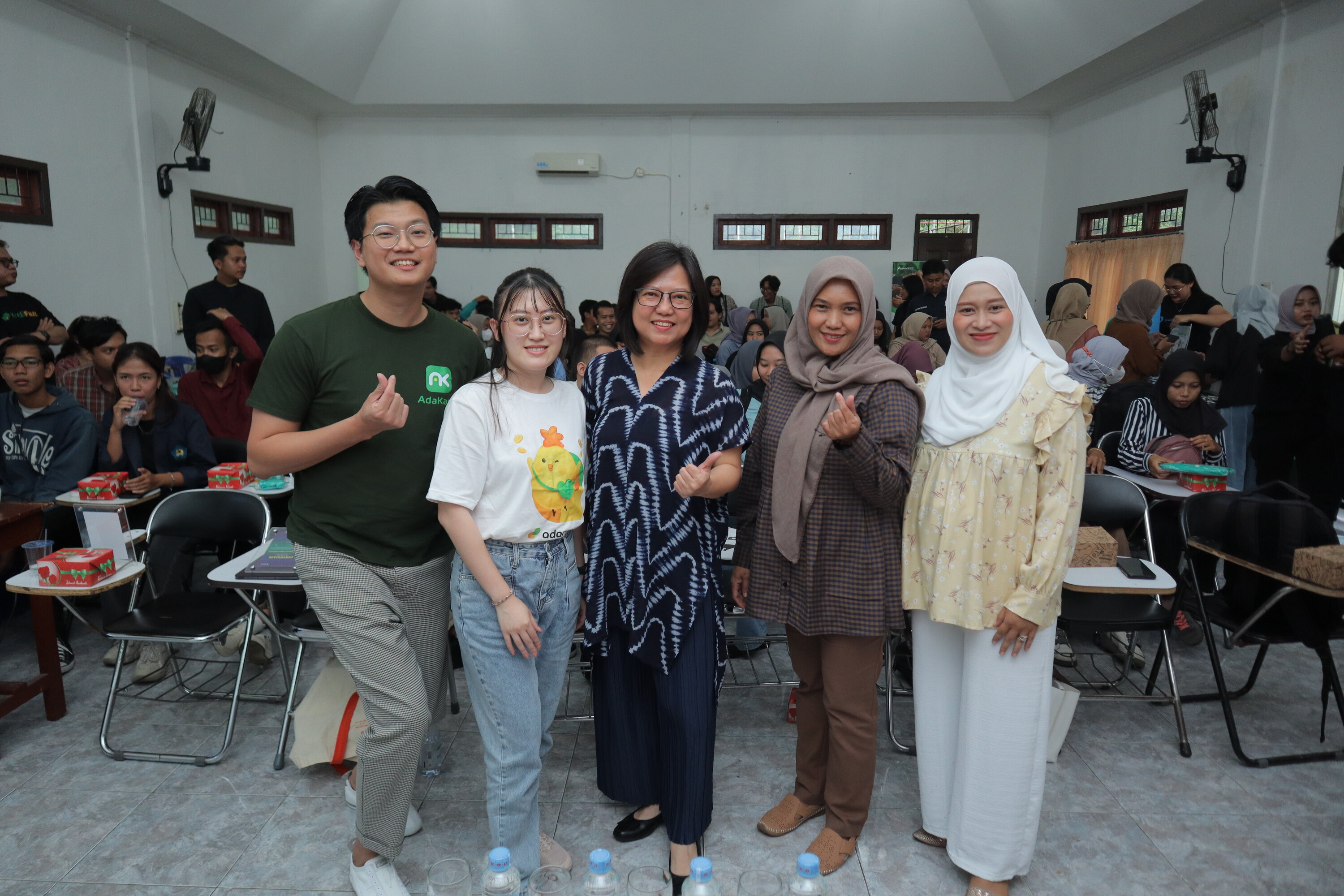Adapundi bersama dua FinTech P2P lending yakni Kredifazz dan AdaKami menggelar Seminar Muda Paham FinTech di Belitung. - Image