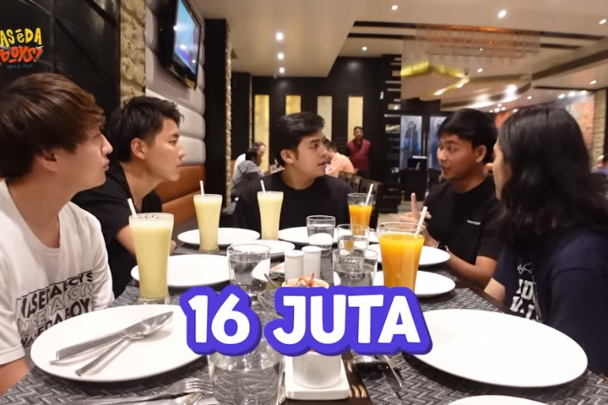 YouTuber Jerome Polin bersama rekan-rekannya, Wasedaboys, melakukan perjalanan di India. - Image
