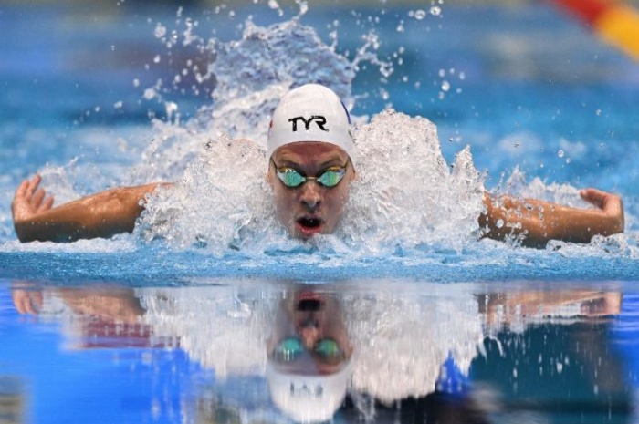 Leon Marchand berhasil memecahkan rekor Michael Phelps yang bertahan selama 15 tahun. (Antara) - Image