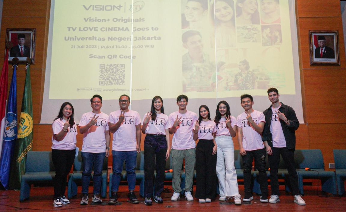 Meet and greet bersama para pemain TV Love Cinema di Kampus A Universitas Negeri Jakarta. (lstimewa) - Image
