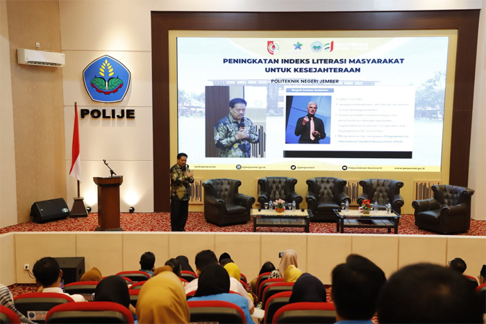(Perpusnas) berkolaborasi dengan Politeknik Negeri Jember untuk meningkatkan literasi masyarakat, khususnya di perguruan tinggi. - Image