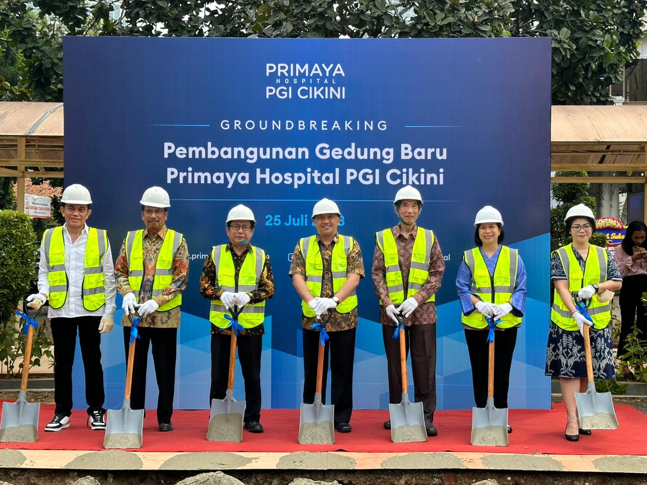 Seiring dengan pertumbuhan jumlah pasien Primaya Hospital PGI Cikini, maka dibangun gedung baru di atas tanah seluas 1 hektar yang direncanakan akan selesai dalam kurun waktu satu tahun. - Image