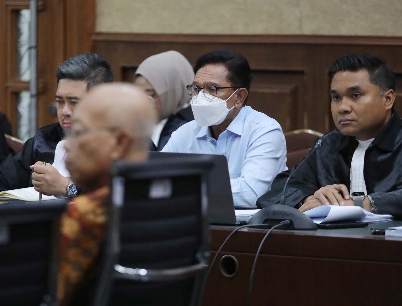 ILUSTRASI. Terdakwa kasus dugaan korupsi penyediaan BTS 4G dan infrastruktur pendukung BAKTI Kominfo Johnny G. Plate menjalani sidang lanjutan di Pengadilan Tipikor, Jakarta, Selasa (1/8/2023). - Image