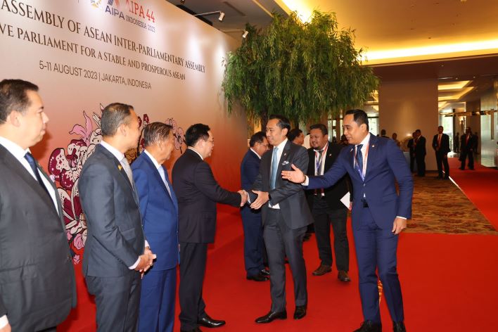 Ketua Fraksi Partai Demokrat DPR Edhie Baskoro Yudhoyono (EBY) menghadiri Opening Ceremony AIPA ke-44 di Fairmont Hotel, Jakarta pada Senin (7/8). - Image
