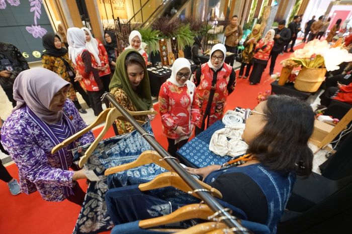 Ketua Umum Dekranas Wury Ma - Image