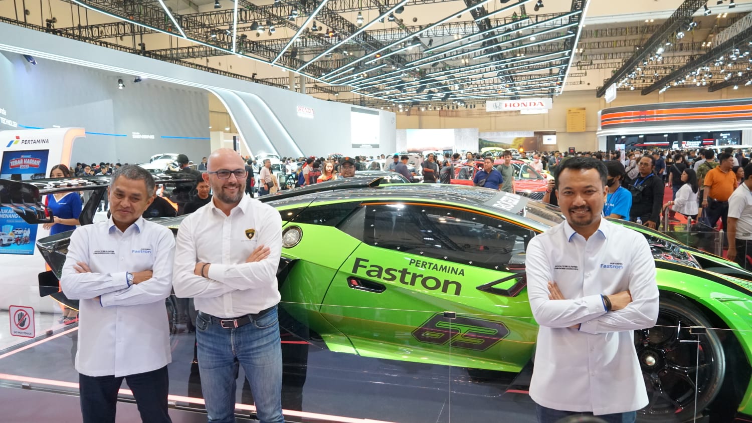 Diumumkan di GIIAS 2023, Pertamina Lubricants Kembali Ditunjuk jadi Partner Divisi Balap Lamborghini. - Image