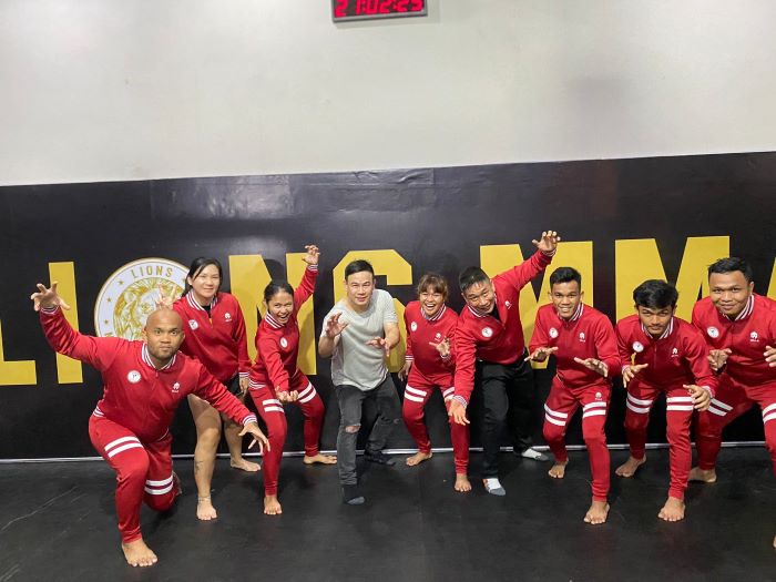 Tujuh atlet Mixed Martial Arts Indonesia mengikuti pertandingan MMA tingkat Asia di Thonburi, Bangkok, Thailand, pada 18 hingga 20 Agustus. - Image