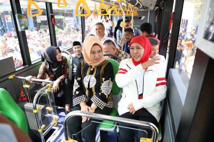 Trans Jatim koridor II diresmikan Gubernur Jawa Timur Khofifah Indar Parawansa. - Image