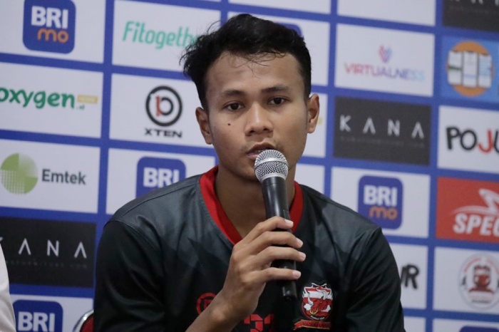 Fullback Madura United, Koko Ari, memiliki ambisi membawa Madura United meraih hattrick kemenangan saat menjamu Bhayangkara FC di Stadion Gelora Bangkalan, Jumat (25/8). - Image