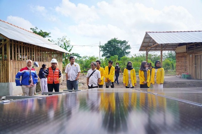 Pertamina dinilai konsisten menjalankan program TJSL yang melibatkan pemberdayaan masyarakat, antara lain Desa Wisata Pertamina, Desa Energi Berdikari, dan lainnya. - Image