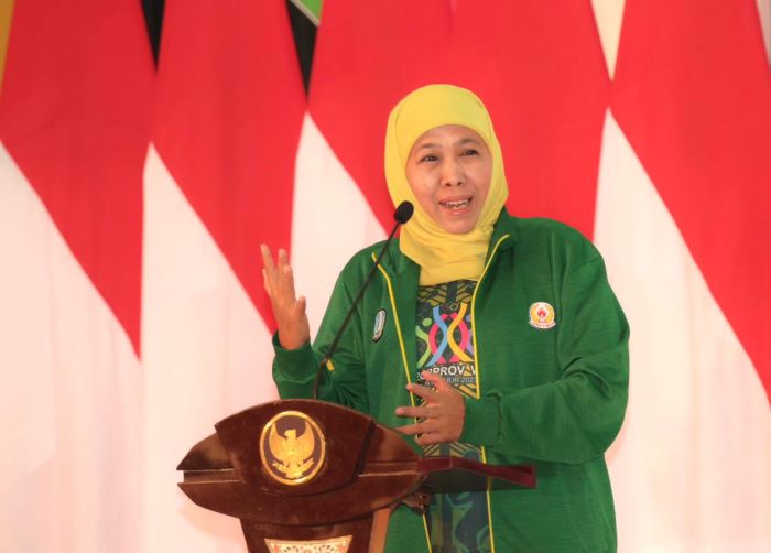 Gubernur Jawa Timur Khofifah Indar Parawansa. - Image