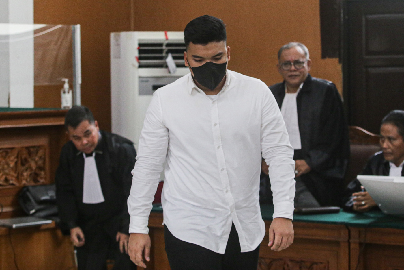 Terdakwa Shane Lukas Rotua Pangondian Lumbantoruan menempuh jalur banding setelah divonis bersalah oleh Pengadilan Negeri Jakarta Selatan. - Image