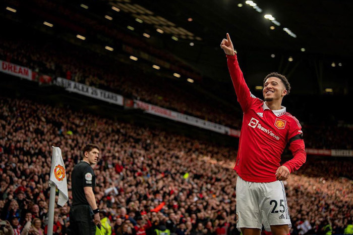 Jadon Sancho beraama Manchester United. - Image