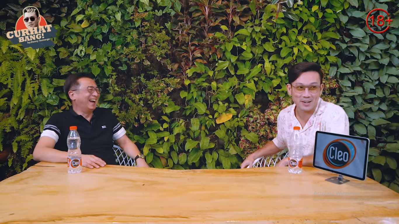 Hermanto Tanoko di podcast Denny Sumargo./Youtube @CURHAT BANG Denny Sumargo - Image