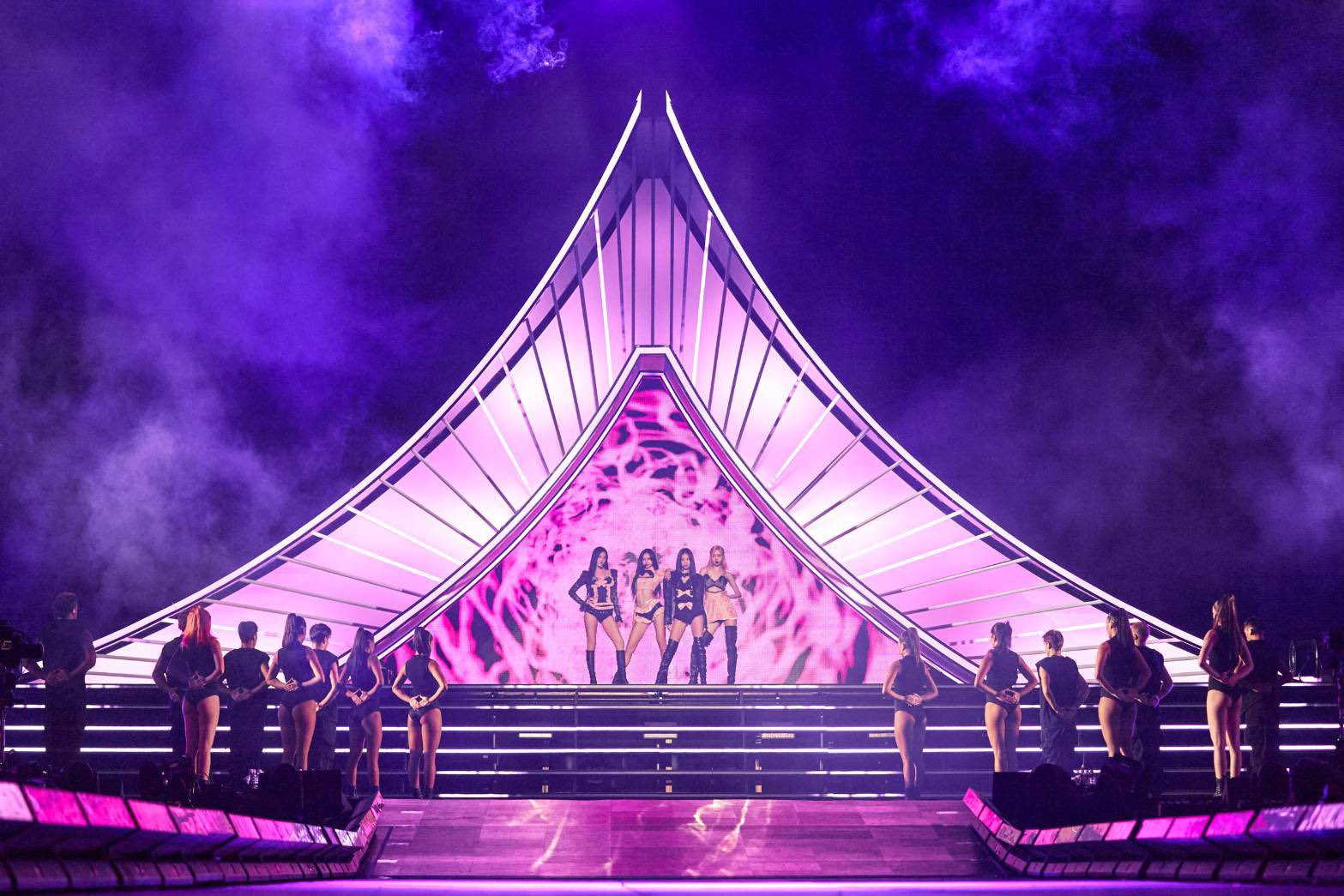 Potret Born Pink World Tour BLACKPINK Finale Seoul./X @Viraltakes - Image