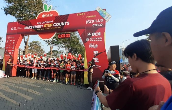 Hokky Pakuwon City gelar event lari Hokky Run pada Minggu (17/9), diikuti sekitar 3.000 peserta. - Image
