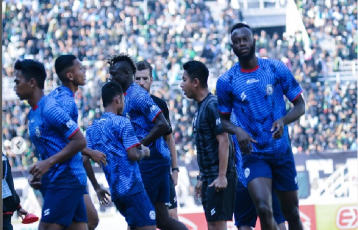 Arema FC tak lagi naik rantis ke GBT saat menghadapi Persebaya. - Image