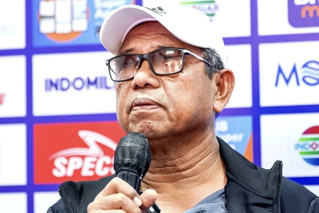Pelatih Bhayangkara FC Emral Abus pada konferensi pers laga kontra Persita Tangerang. (Instagram/@bhayangkarafc). - Image