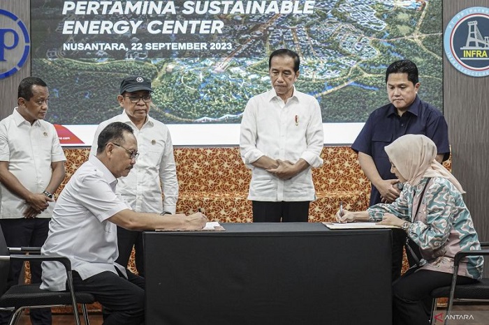 PT Pertamina (Persero) menjalin kerja sama dengan Otorita Ibu Kota Nusantara (OIKN) untuk mengembangkan Pertamina Sustainable Energy Center (Pusat Energi Berkelanjutan) di Ibu Kota Nusantara (IKN). - Image
