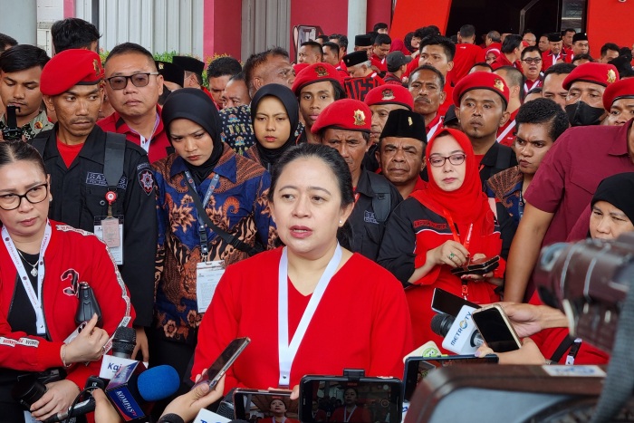 Ketua DPP PDI Perjuangan Puan Maharani pada sela-sela Rapat Kerja Nasional (Rakernas) IV PDIP di JIExpo Kemayoran, Jakarta, Sabtu (30/9). (Foto: Ridwan) - Image