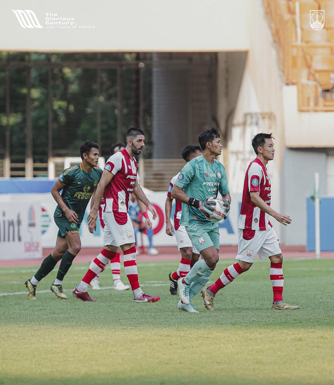 Akun resmi instagram Persis Solo (@persisofficial), Persikabo 1973 vs Persis Solo berakhir imbang 2-2 - Image