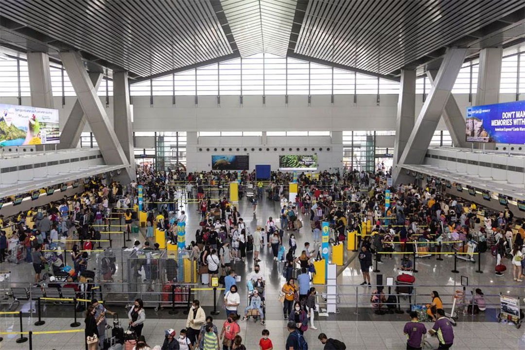 Bandara Manila: Pemandangan di dalam Bandara Internasional Ninoy Aquino, Manila, Filipina pada 2 Januari 2023. (Sumber: REUTERS/Eloisa Lopez) - Image