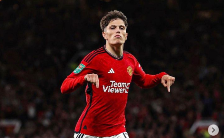 Alejandro Garnacho akan segera merapat ke Napoli. (Instagram @garnacho7) - Image