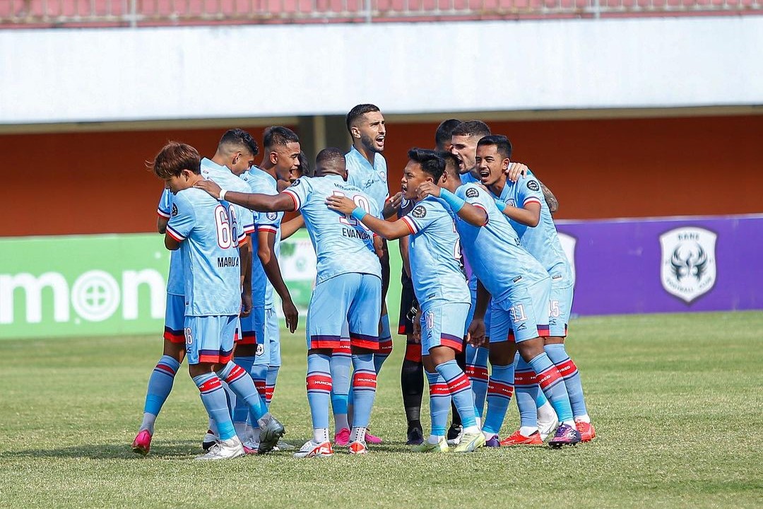 RANS Nusantara FC sukses mengalahkan PSIS Semarang dengan skor 2-1 pada laga yang berlangsung di Stadion Maguwoharjo, Sleman, Jumat (6/10) sore WIB. - Image