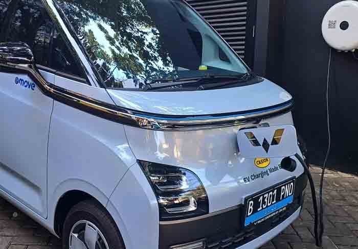Wuling Air EV salah satu mobil listrik yang disewakan EMove. [Foto: Dony] - Image