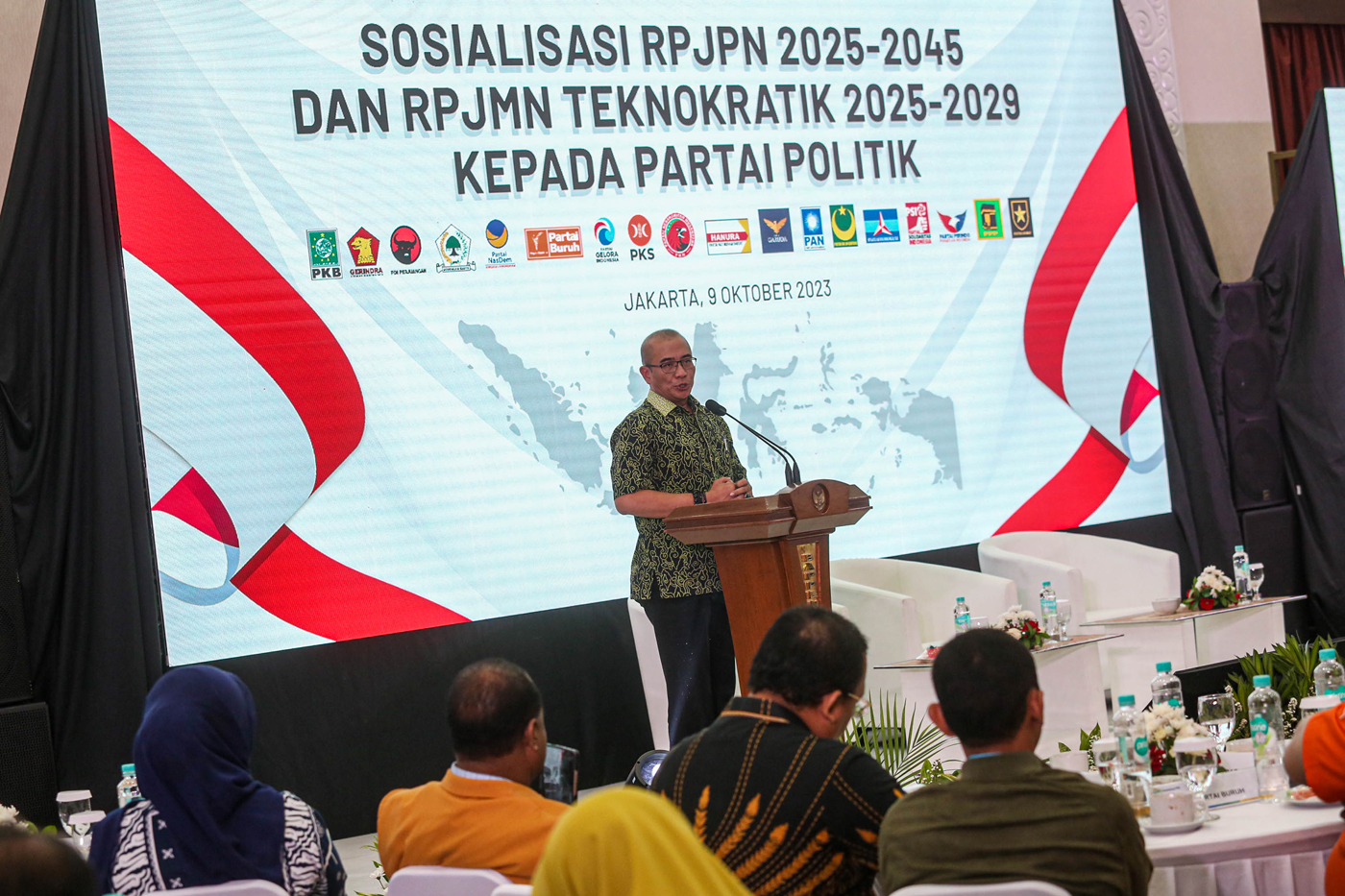 Ketua KPU RI Hasyim Asy - Image
