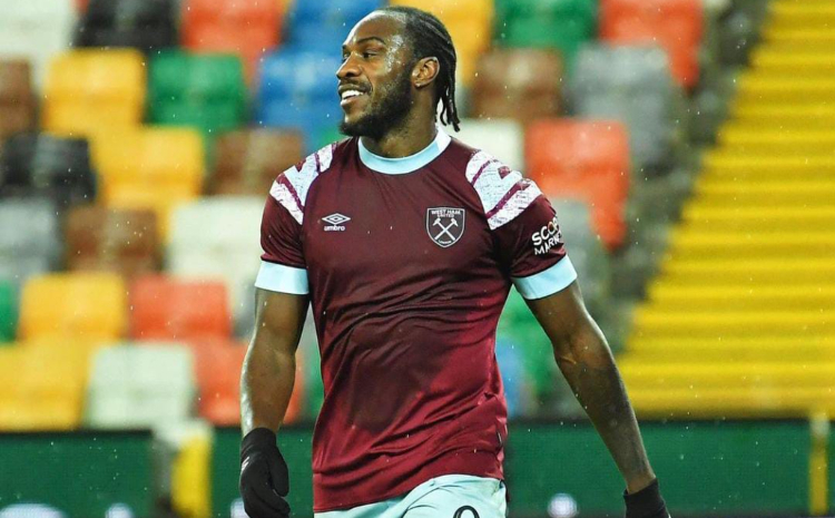 Akun resmi instagram Michail Antonio (@michailantonio), MIchail Antonio adalah salah satu pemain asal Jamaika yang bermain di Liga Inggris - Image